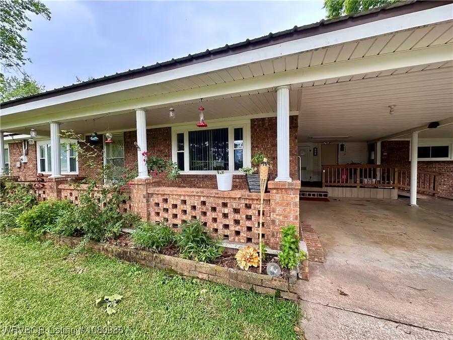 703 Rosettie Street, Wister, OK 74966 - Image #3