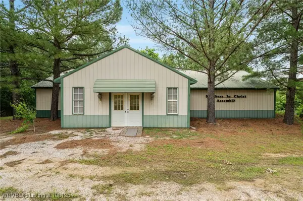 99951 Hwy 82, Vian, OK 74962