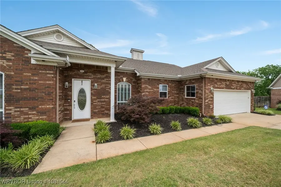 38 Jeffrey Way, Fort Smith, AR 72903 - Image #2