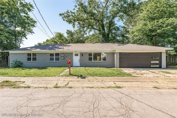 123 Oak Street, Alma, AR 72921