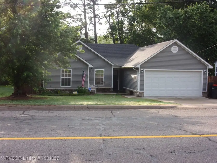 818 N 3rd Street, Ozark, AR 72949 - Image #3