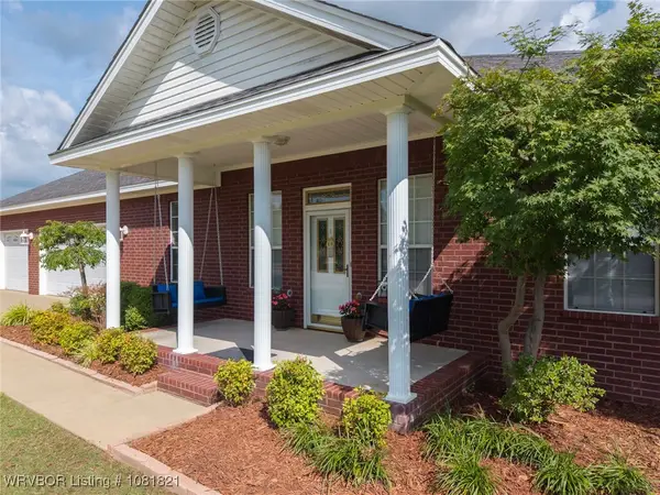 1318 Taos Drive, Van Buren, AR 72956