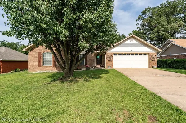 2016 Broken Hill Drive, Van Buren, AR 72956