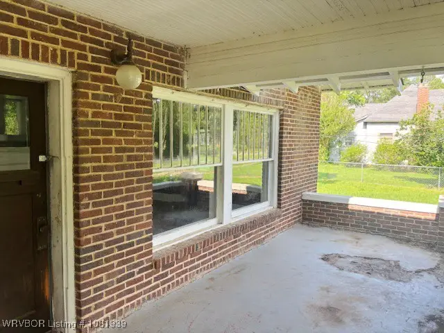 256 Danville Road, Waldron, AR 72958 - Image #2