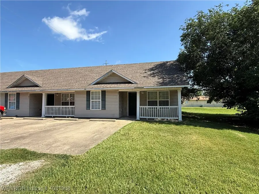 891 W Choctaw Avenue, Sallisaw, OK 74955 - Image #2