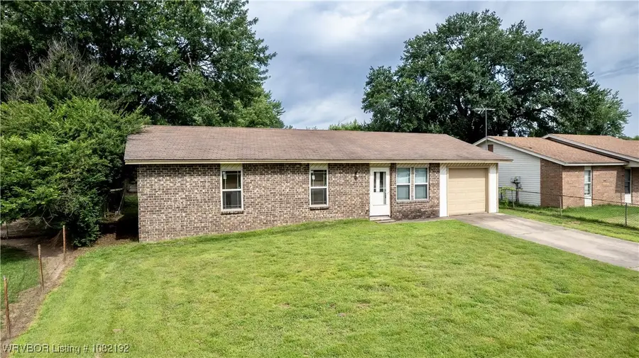 105 N Circle B, Roland, OK 74954 - Image #3