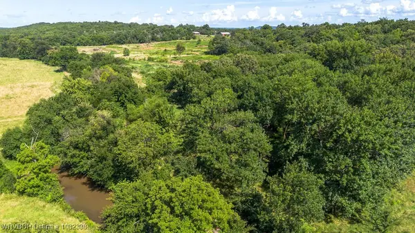 900 10 Highway, Hackett, AR 72937