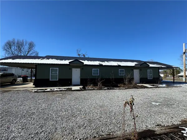 180 E Doughty Street, Colcord, OK 74338