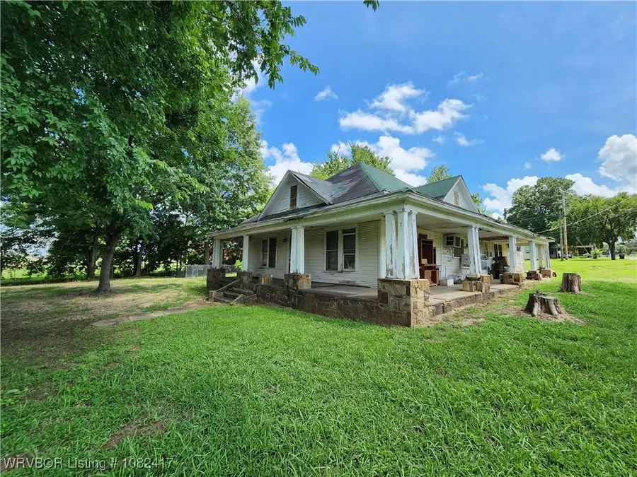 10 Wood Street, Charleston, AR 72933 - Image #2