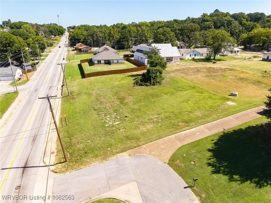 2807 Jenny Lind Road, Fort Smith, AR 72903 - Image #3