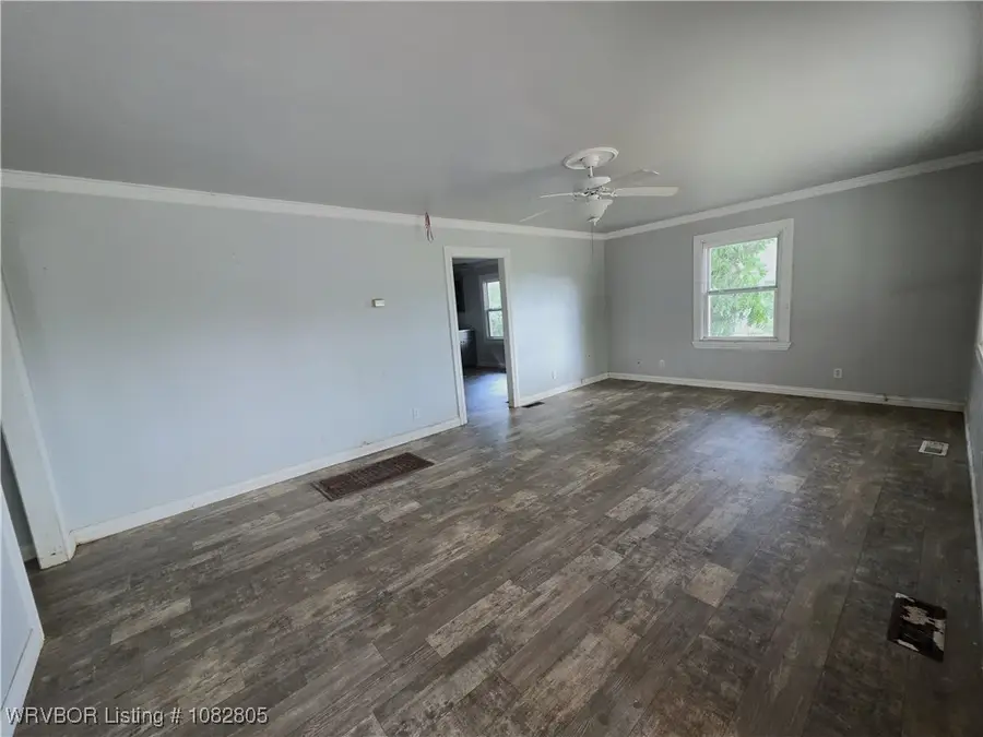 645 S Broadway Avenue, Booneville, AR 72927 - Image #2