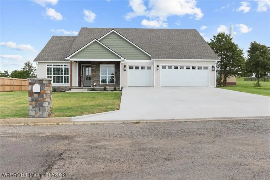 33914 El Dorado Court, Wister, OK 74966 - Image #1