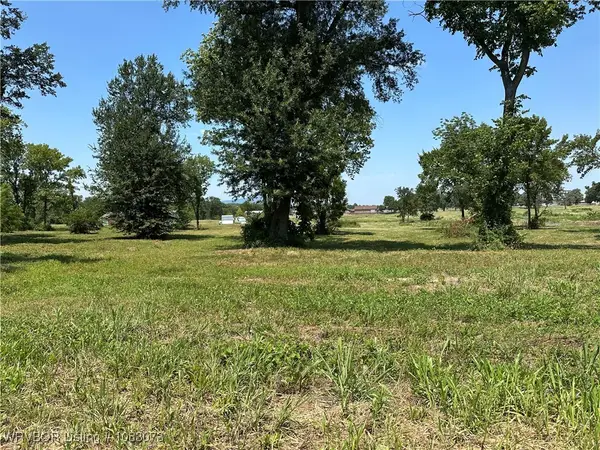 39897 W Drury Lane, Howe, OK 74940