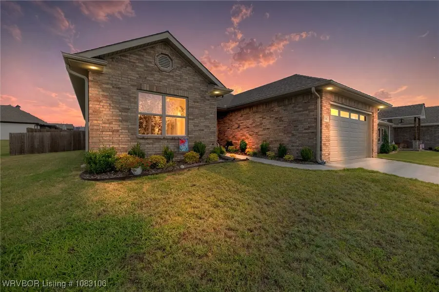 310 Copsey Drive, Van Buren, AR 72956 - Image #2