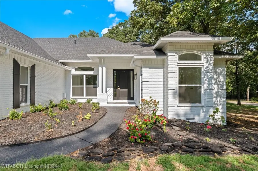 11009 Woodland Drive, Fort Smith, AR 72916 - Image #2