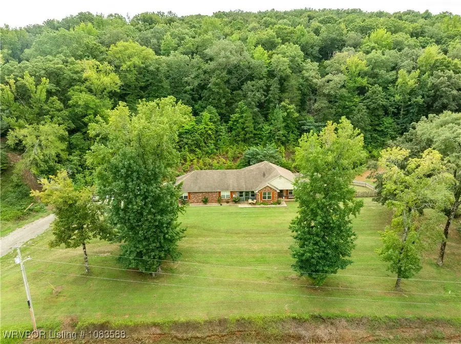 2318 Independence Road, Cedarville, AR 72932 - Image #3
