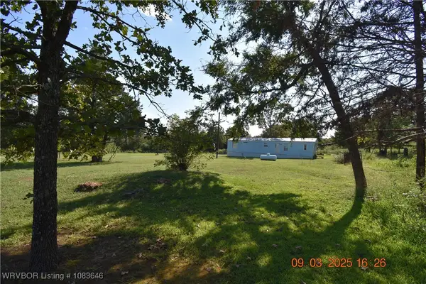463182 E 995 Road, Sallisaw, OK 74955