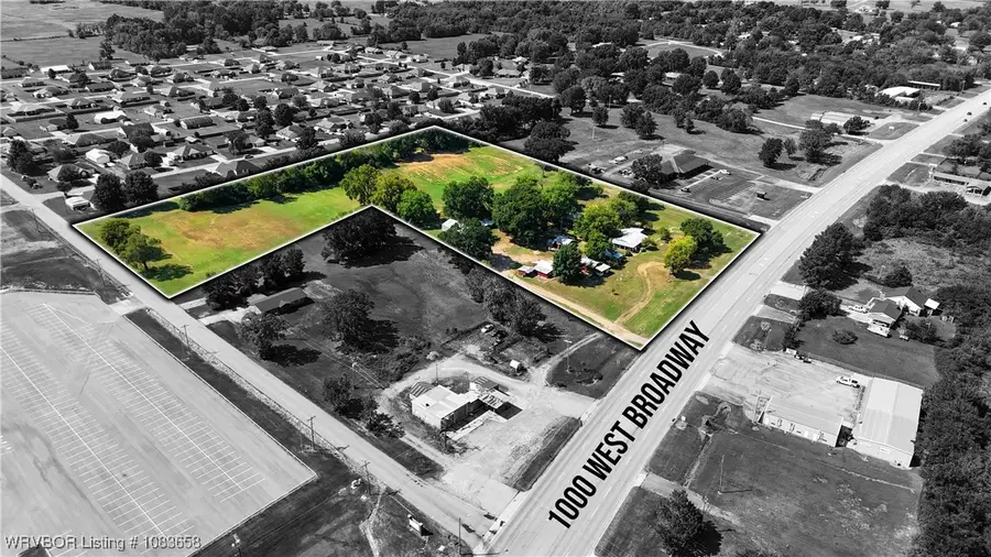 1000 W Broadway Street, Spiro, OK 74959 - Image #2