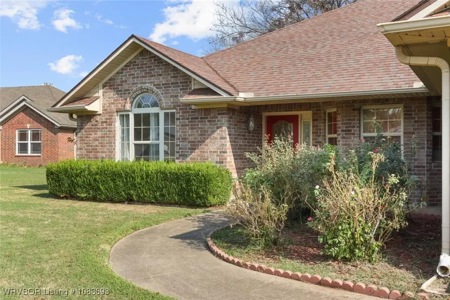 108 W Dora Lane, Poteau, OK 74953 - Image #3