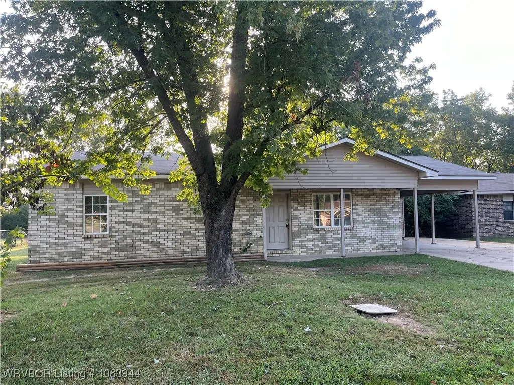 1206 Brewer Lane, Lavaca, AR 72941 - Image #1