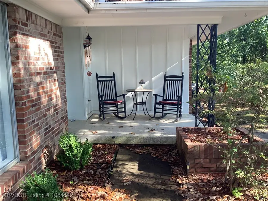 11 Carthage Circle, Fort Smith, AR 72901 - Image #2