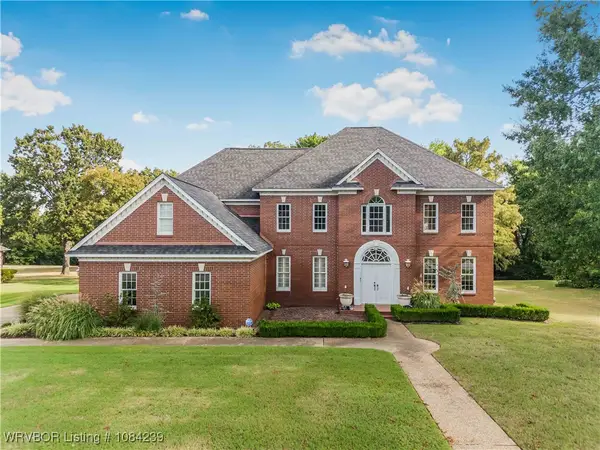 1801 Rannoch, Fort Smith, AR 72908