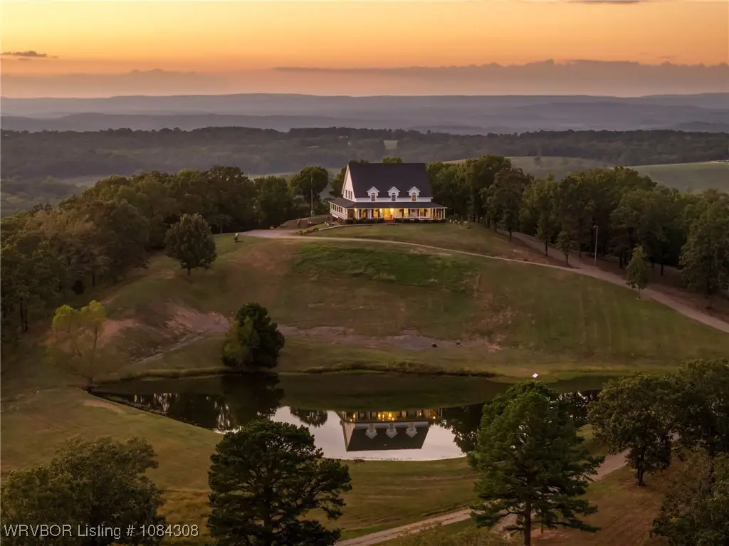 721 37th Street, Ozark, AR 72949 - Image #1