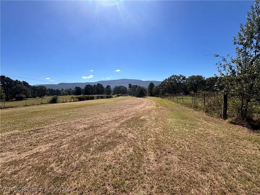 922 S Pine Street, Hartford, AR 72938 - Image #2