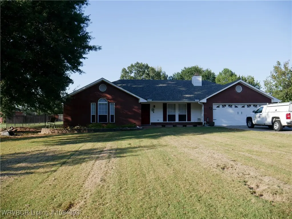 1702 Nixon Road, Lavaca, AR 72941 - Image #1