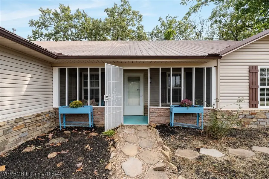 690 Reaves Avenue, Pocola, OK 74902 - Image #2