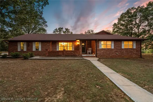 42555 Timber Ridge Road, Howe, OK 74940