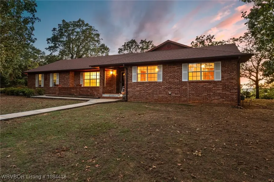42555 Timber Ridge Road, Howe, OK 74940 - Image #3