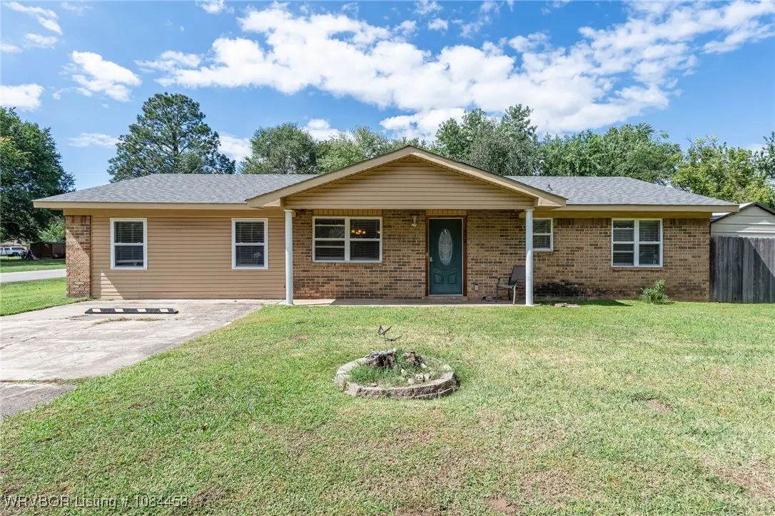 1037 Harris Drive, Alma, AR 72921 - Image #1