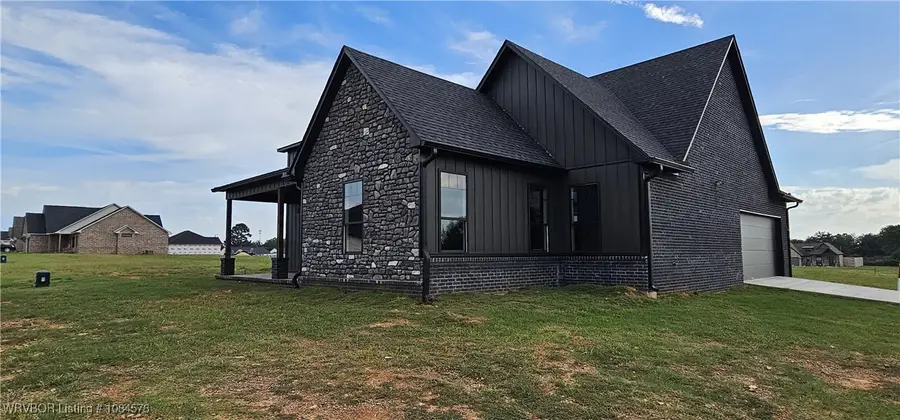 400 Waggoner Lane, Barling, AR 72923 - Image #2