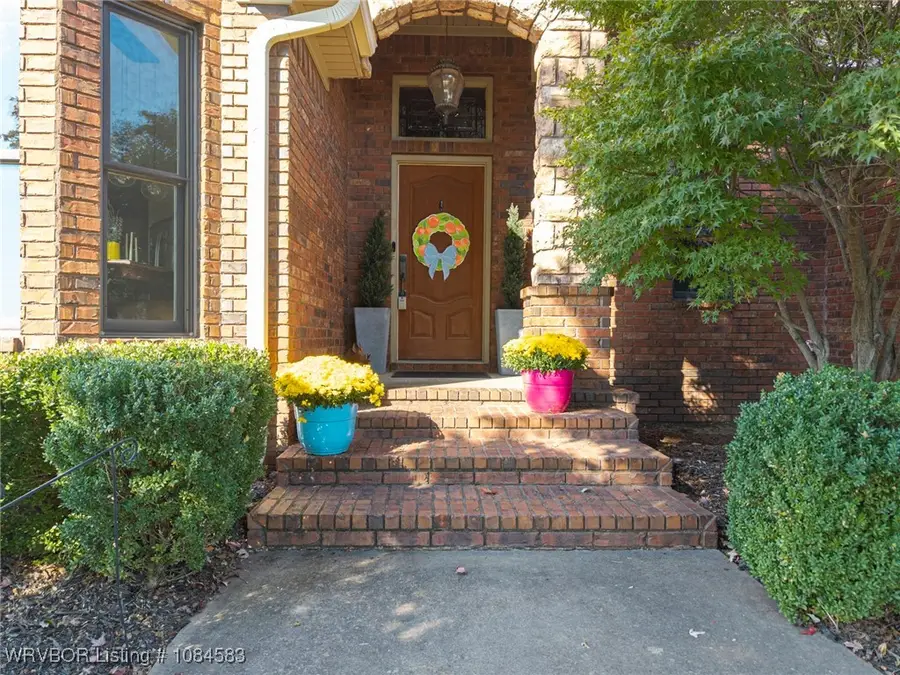 1112 Autumn Oaks Lane, Fort Smith, AR 72903 - Image #2