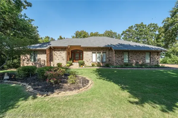 3209 Royal Scots Way, Fort Smith, AR 72908