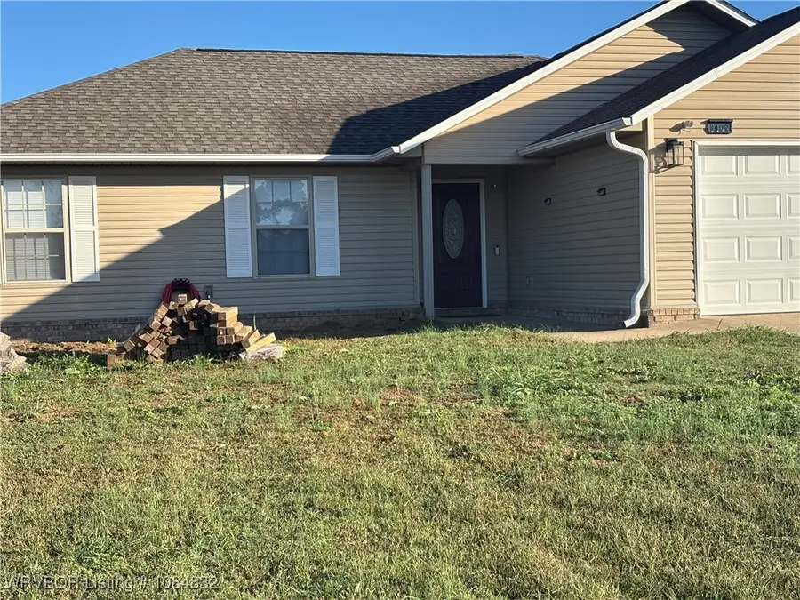 1402 Thompson Lane, Cedarville, AR 72932 - Image #3