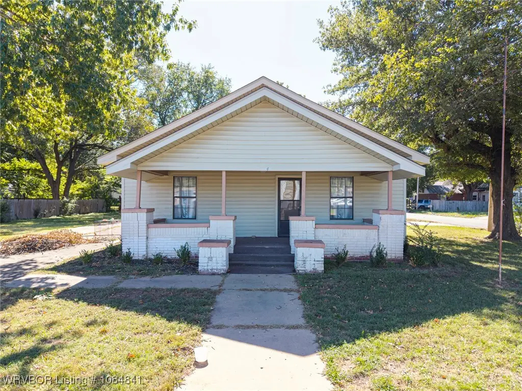504 E Choctaw Avenue, Sallisaw, OK 74955 - Image #1