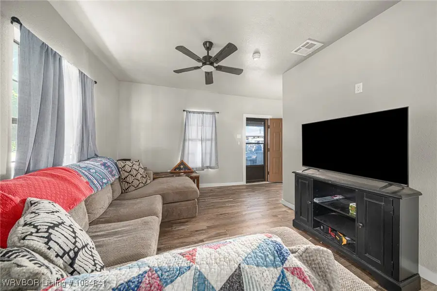 504 E Choctaw Avenue, Sallisaw, OK 74955 - Image #3