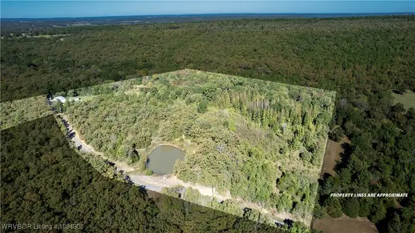 8800 Shady Valley Lane, Hackett, AR 72937