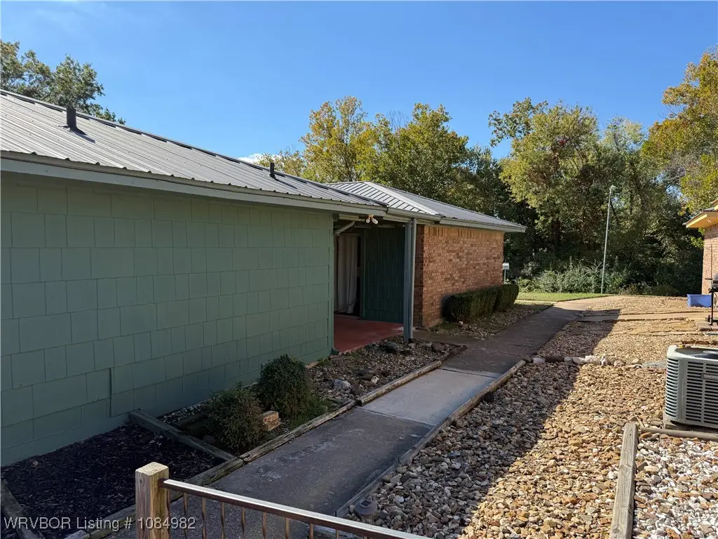 101 Doris Drive #48, Sallisaw, OK 74955 - Image #1