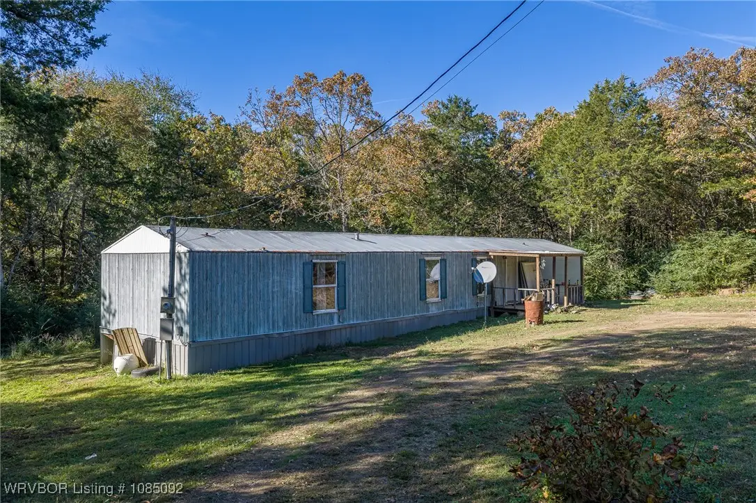 7911 Zachary Trail, Rudy, AR 72952 - Image #1