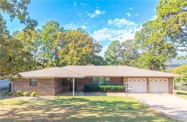 100 Royal Oak Drive, Poteau, OK 74953