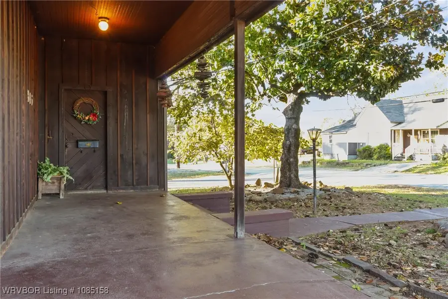 315 College Avenue, Poteau, OK 74953 - Image #2