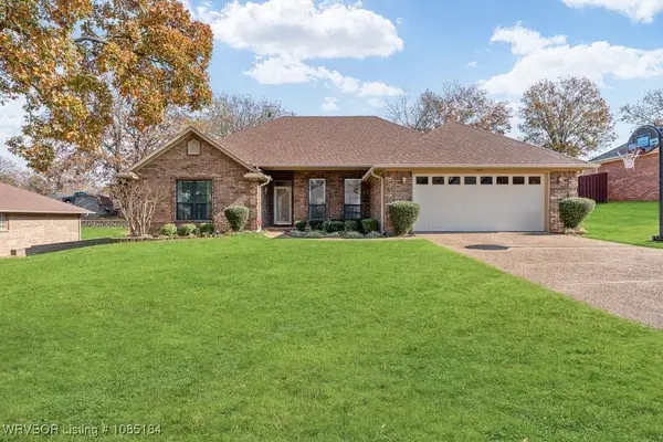 1618 Valley View Street, Van Buren, AR 72956