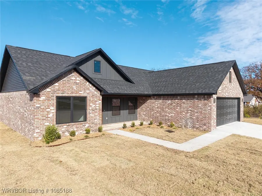 1014 Tatum Lane, Barling, AR 72923 - Image #2