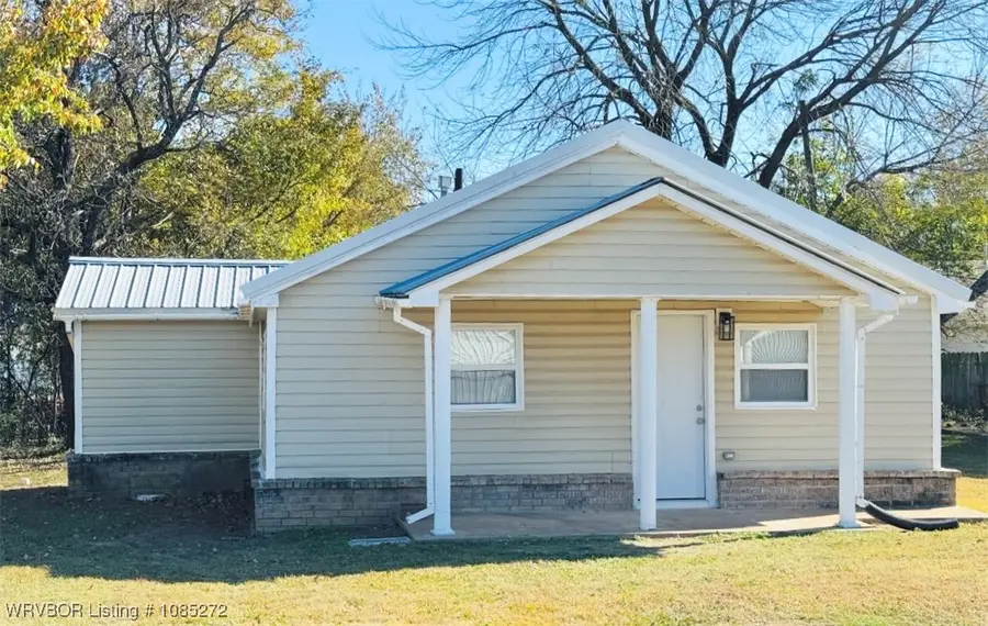 400 Peters Street, Poteau, OK 74953 - Image #2