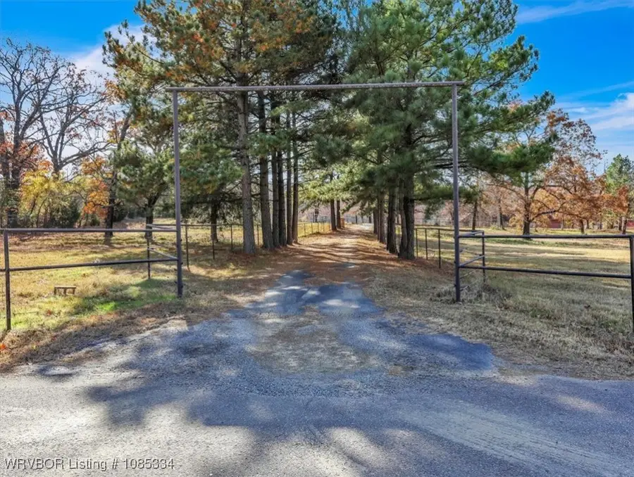 103 E George Avenue, Pocola, OK 74902 - Image #3