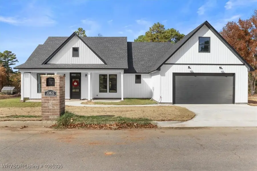 23822 Clark Griswold Court, Wister, OK 74966 - Image #2