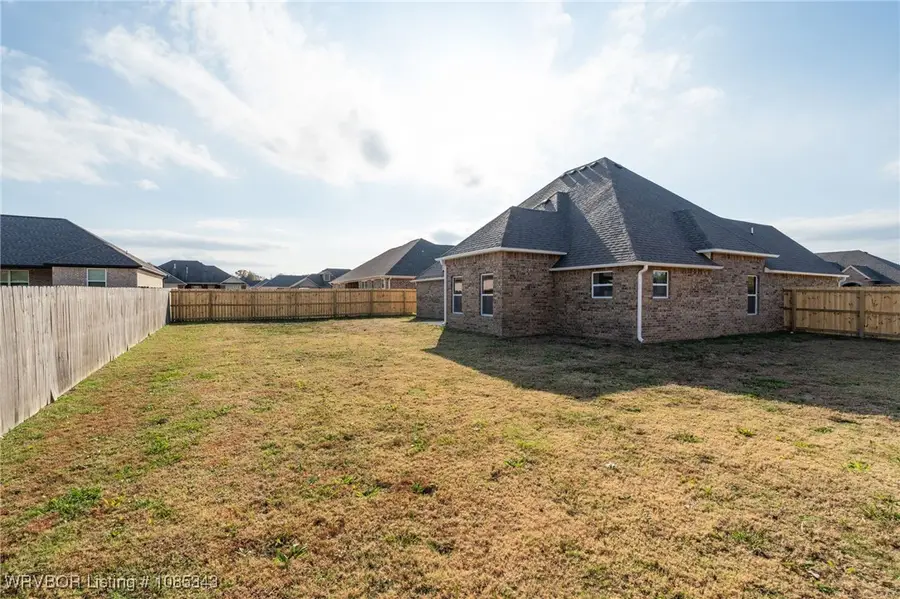 104 Stoneledge Drive, Lavaca, AR 72941 - Image #2